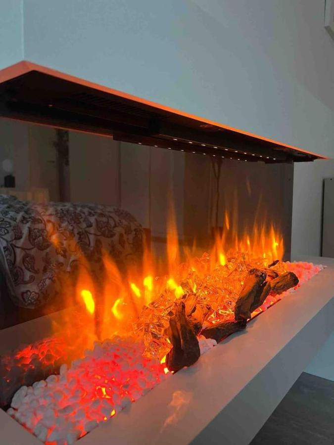 Luxurioeses Apartment,Neubau, 4 Personen, Parkplatz, Griechischer Stil Μπόχουμ Εξωτερικό φωτογραφία