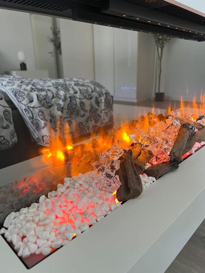 Luxurioeses Apartment,Neubau, 4 Personen, Parkplatz, Griechischer Stil Μπόχουμ Εξωτερικό φωτογραφία
